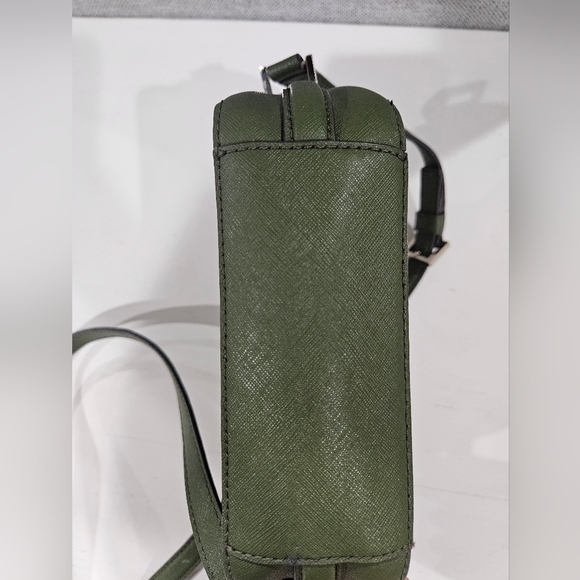 Kate Spade Newbury Lane Cammie Crossbody Purse. Green Camera Bag - Picture 7 of 7